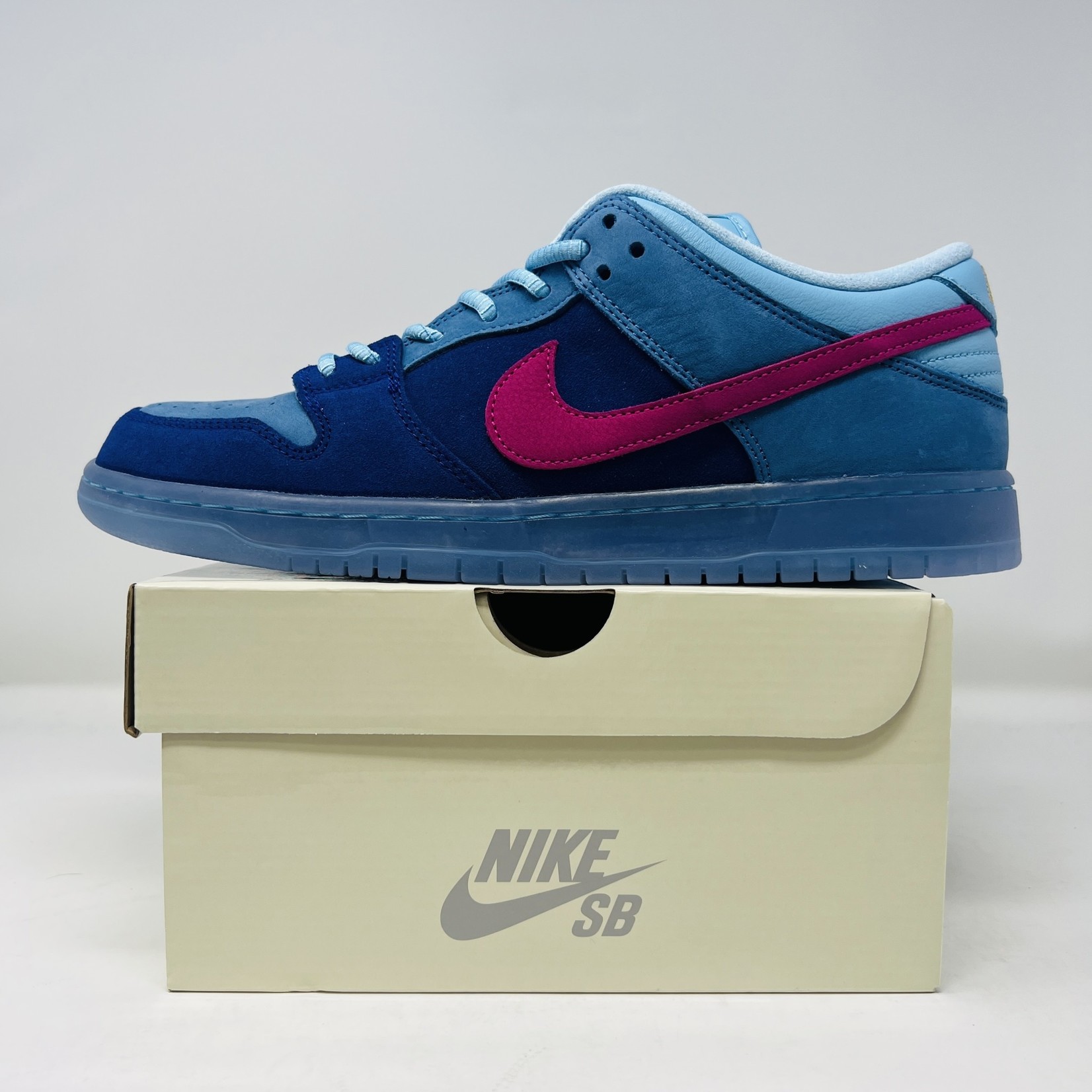 Nike SB Dunk Low Run The Jewel - Holy Ground Sneaker Shop - Buy, Sell ...