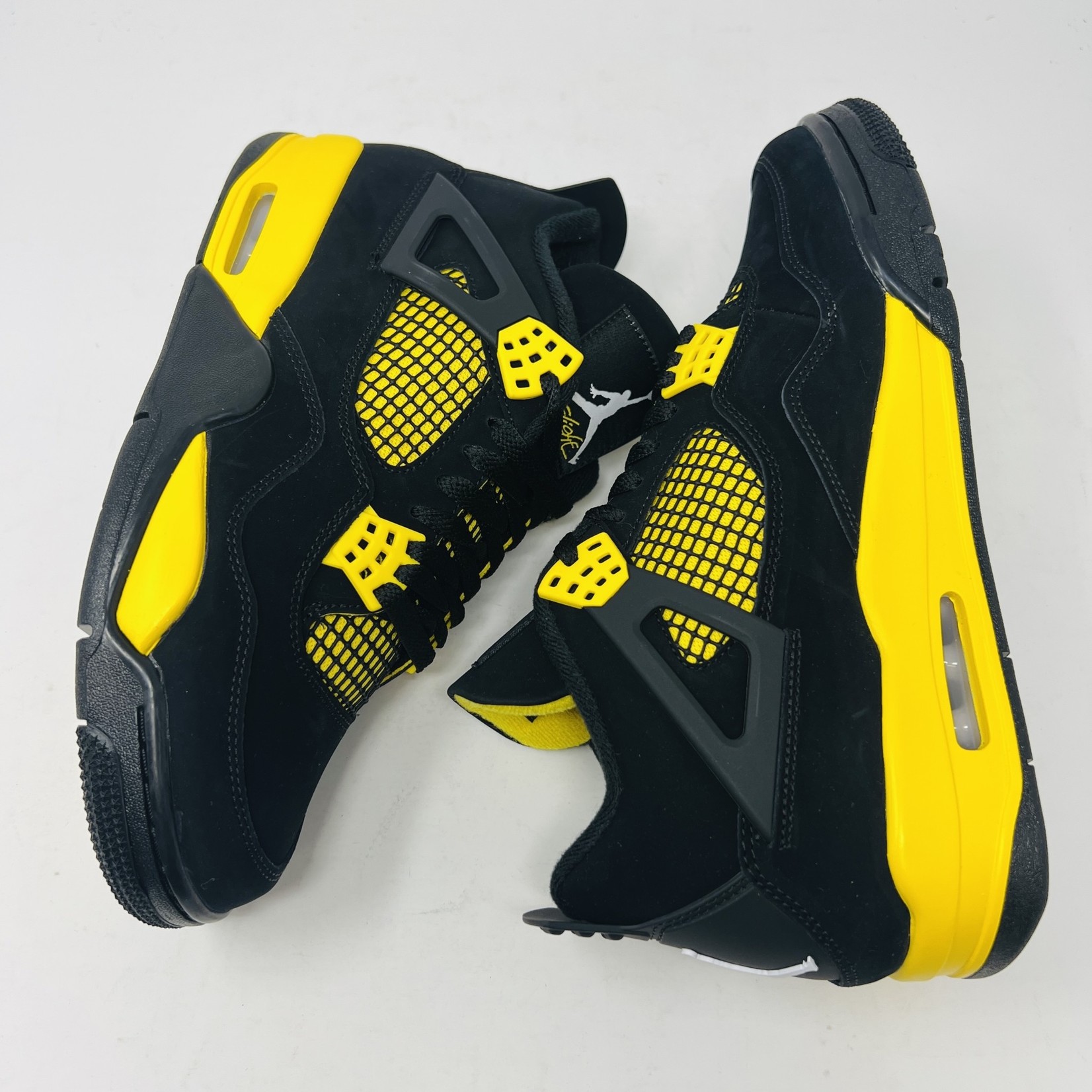 Jordan 4 Retro Thunder (2023) - Holy Ground Sneaker Shop - Buy