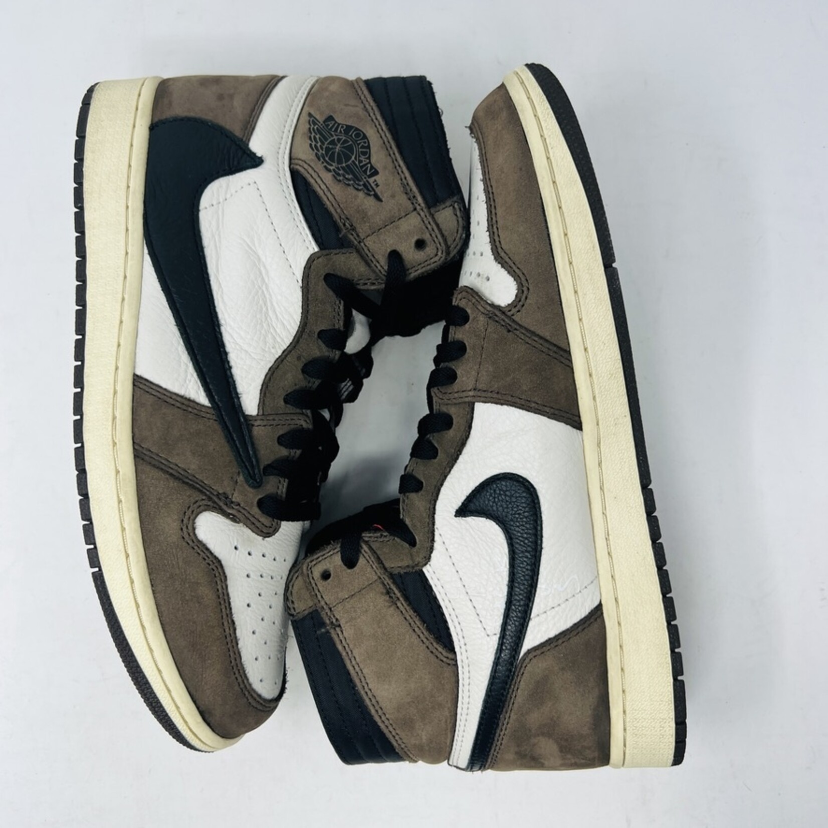 Jordan 1 Retro OG x Travis Scott High Mocha for Sale, Authenticity  Guaranteed