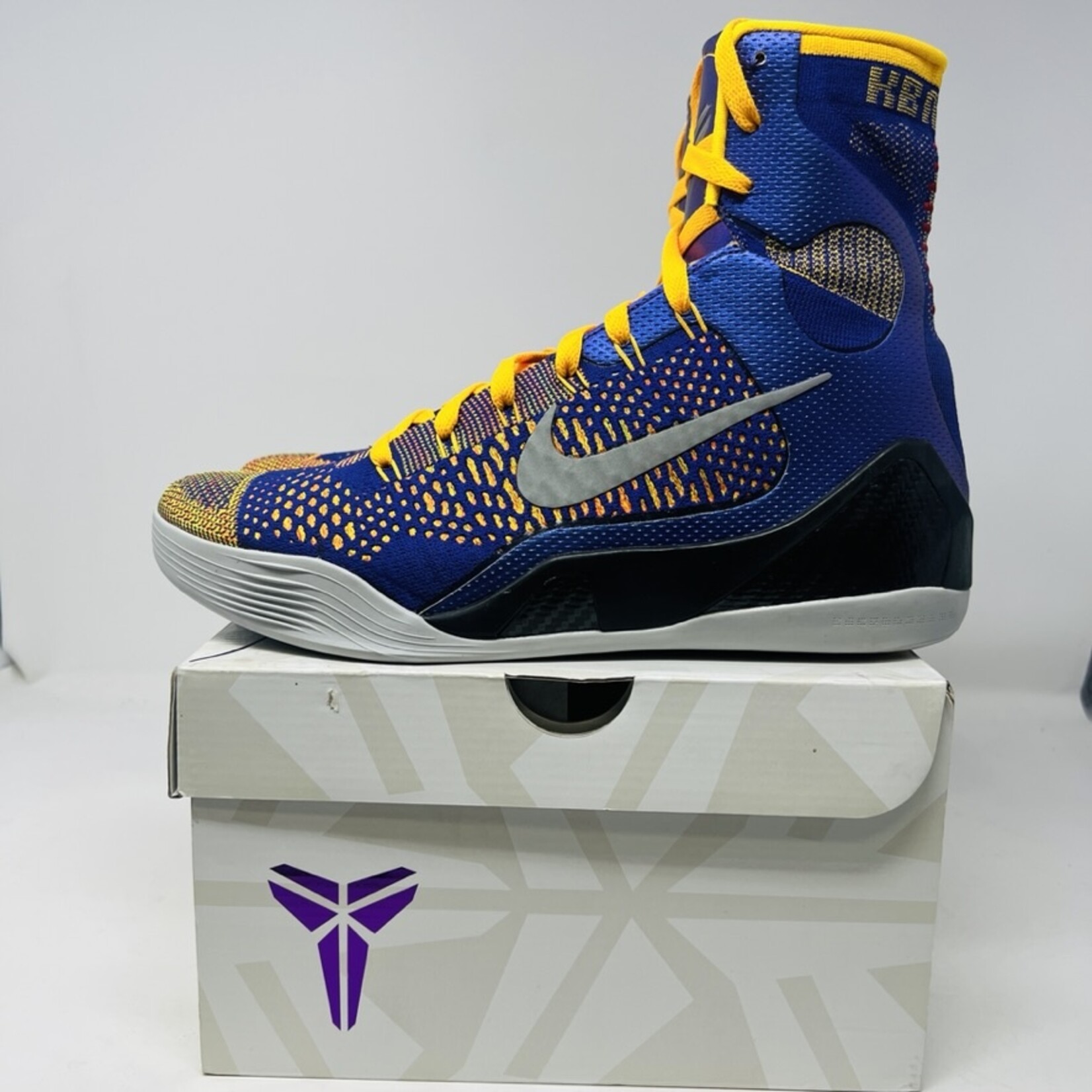 Nike Kobe 9 Elite Team Showtime - Holy Ground Sneaker Shop - Buy