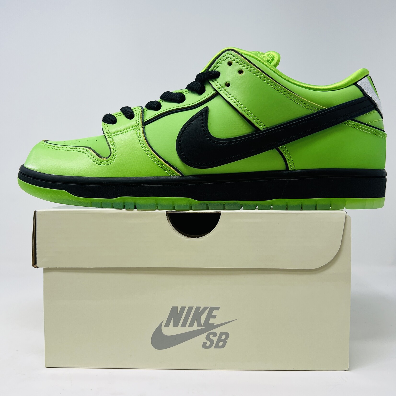 Nike Nike SB Dunk Low The Powerpuff Girls Buttercup