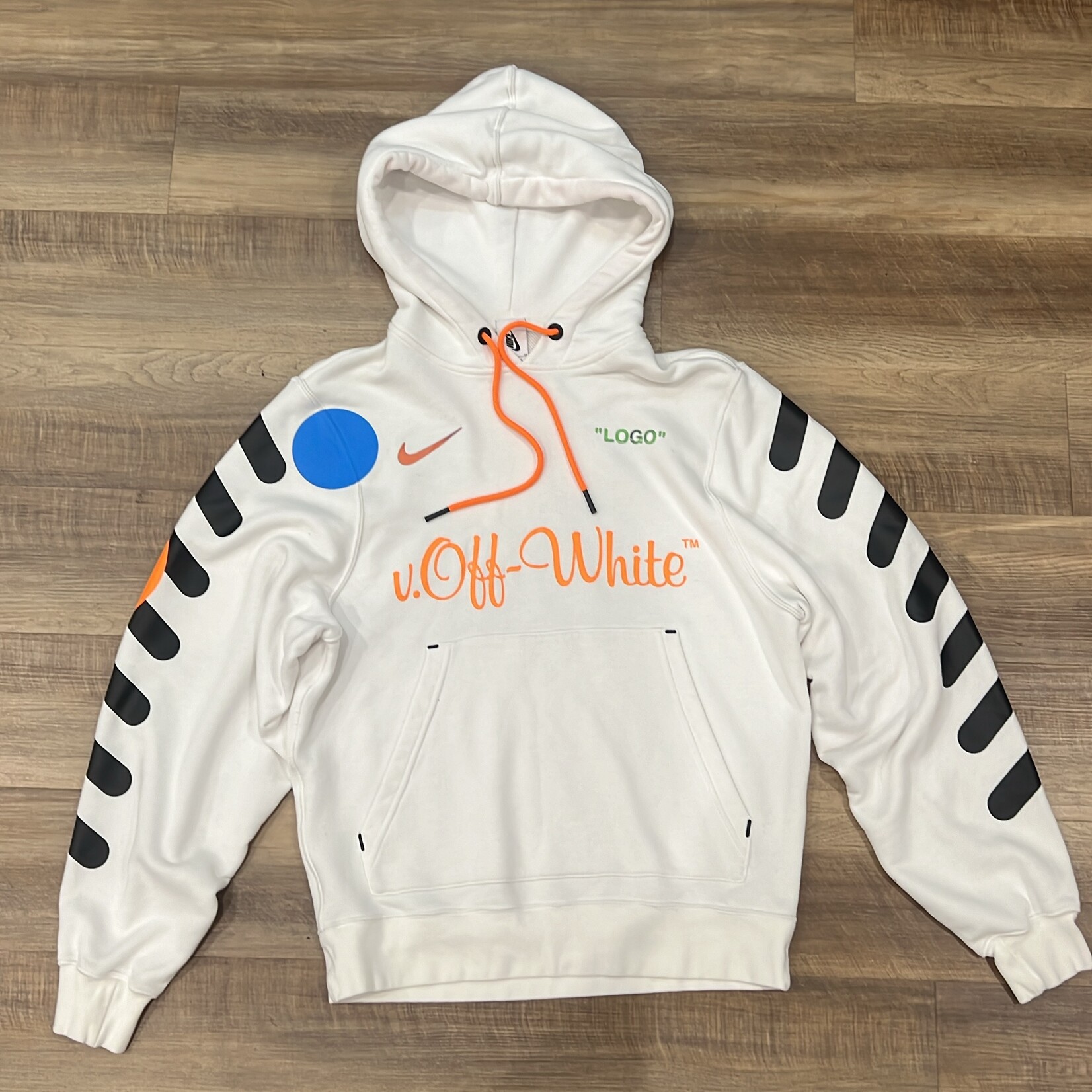 Sudadera off 2025 white x nike