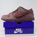 Nike Nike SB Dunk Low City Of Love Burgundy Crush