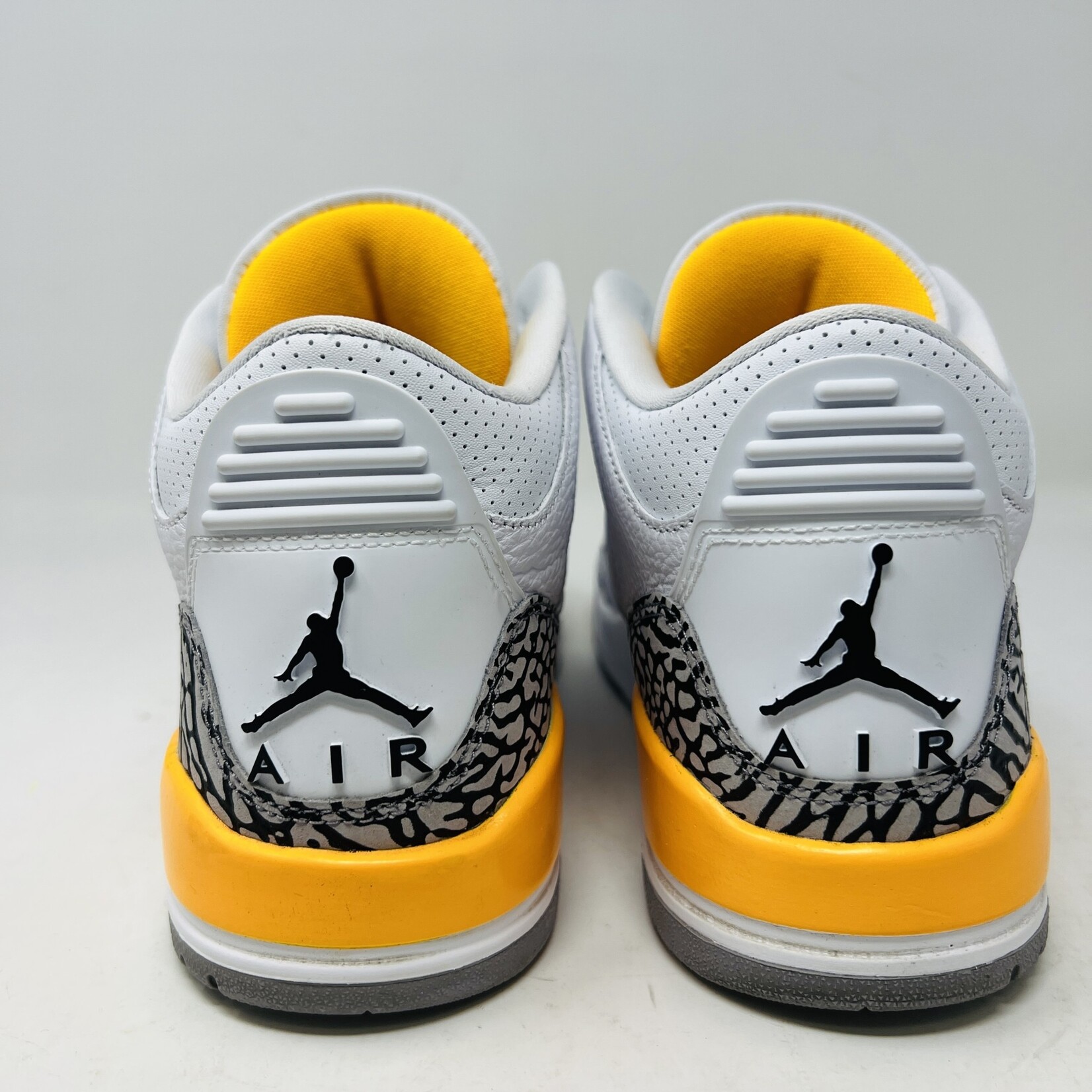 Jordan Jordan 3 Retro Laser Orange (W)