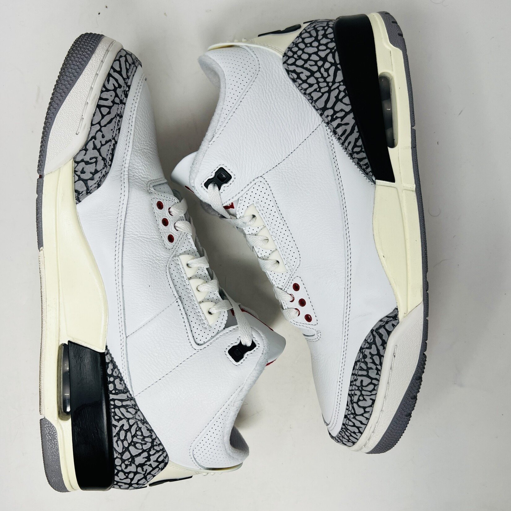 Jordan Jordan 3 Retro White Cement Reimagined