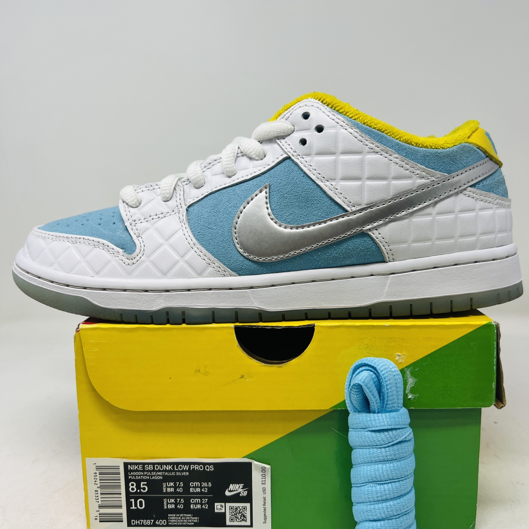 Nike SB Dunk Low Pro FTC Lagoon Pulse Holy Ground Sneaker Shop Buy Sell Trade Sneakers