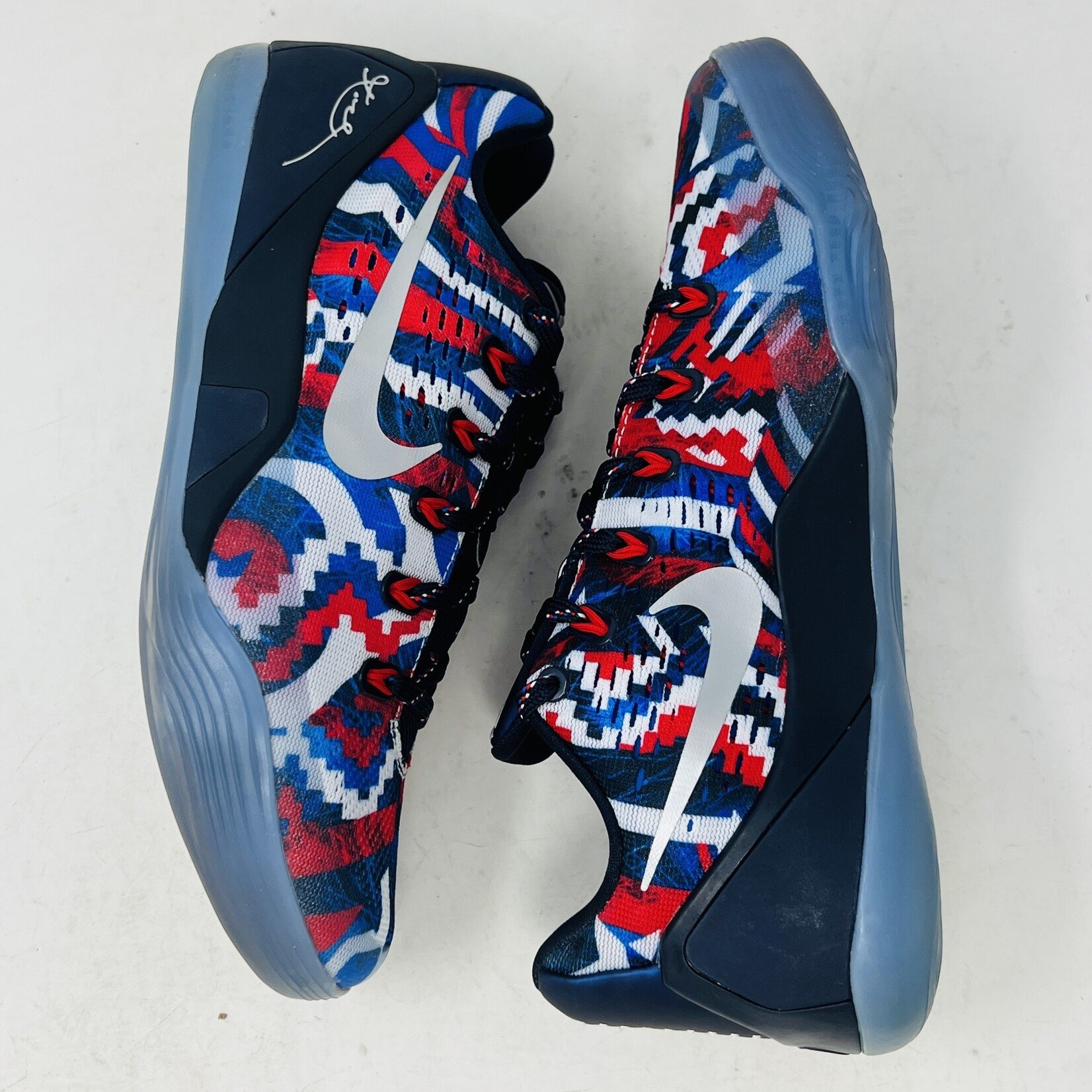 Kobe Nike Kobe 9 EM Low Indpendence Day