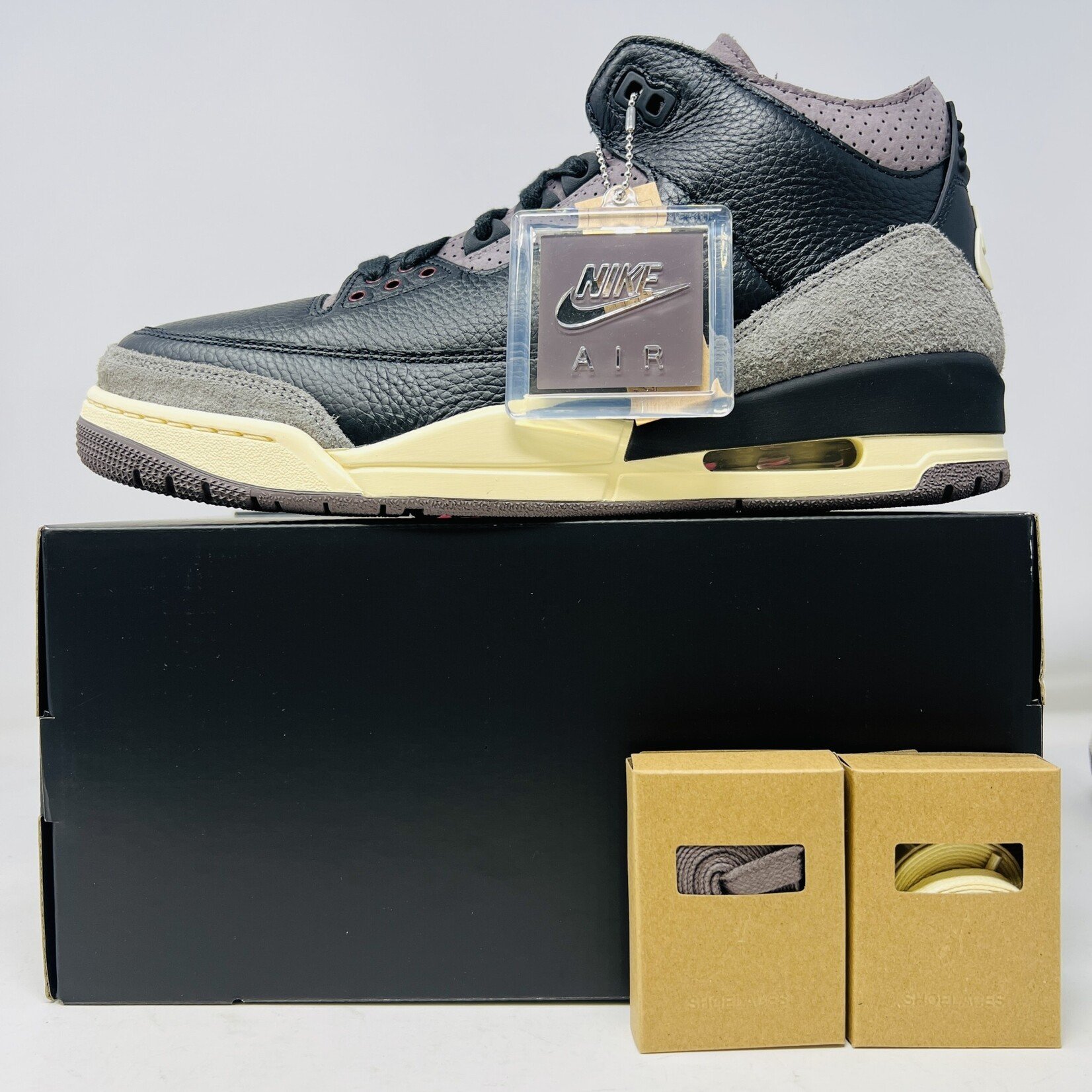 Jordan Jordan 3 Retro OG SP A Ma Maniére While You Were Sleeping (Women's)