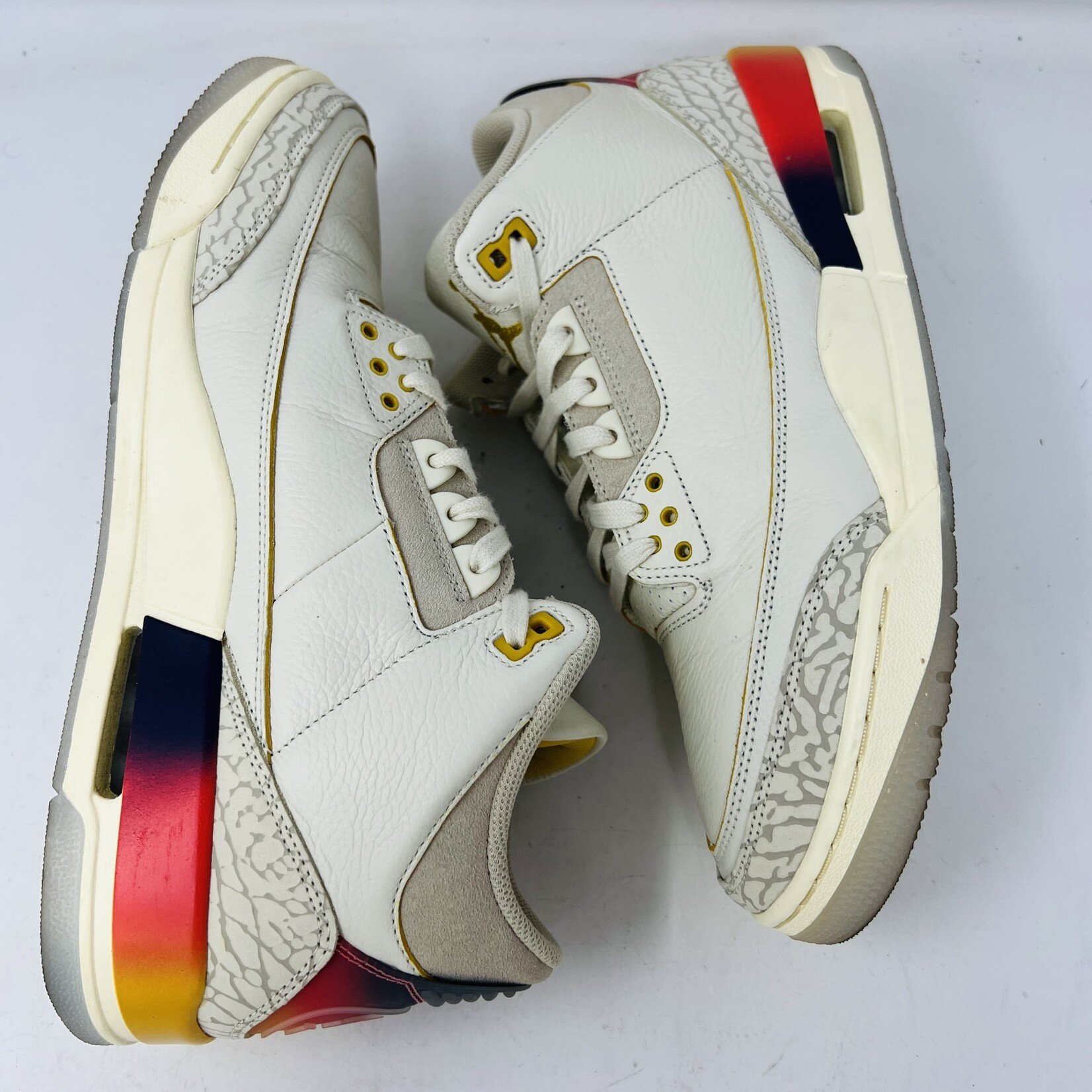 Jordan Jordan 3 Retro SP J Balvin Medellín Sunset