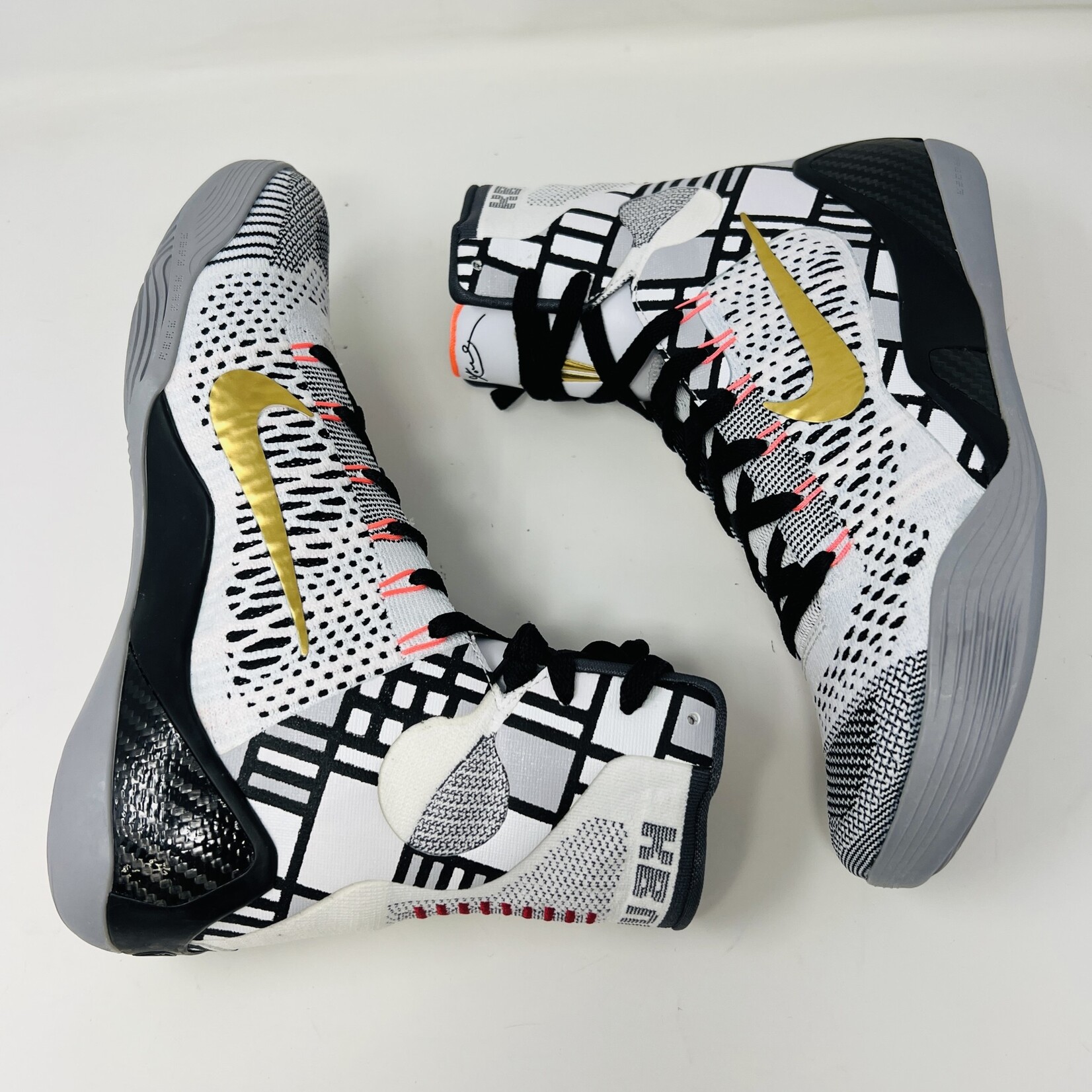 Kobe 9 elite gold best sale