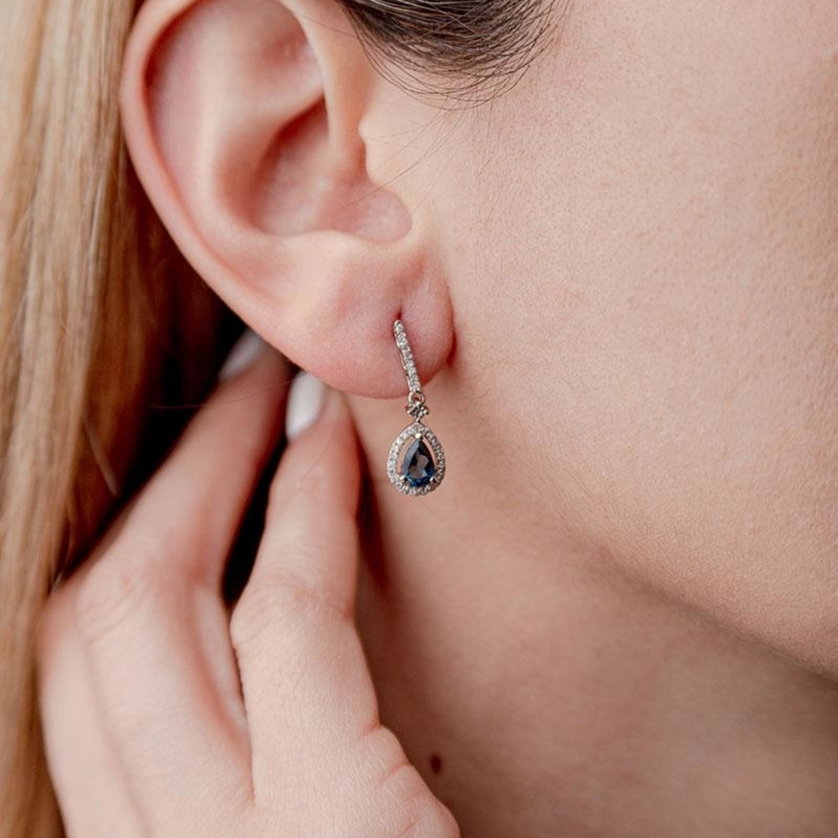 LXR Jewelry Earrings 14K White Gold Diamond and Sapphire