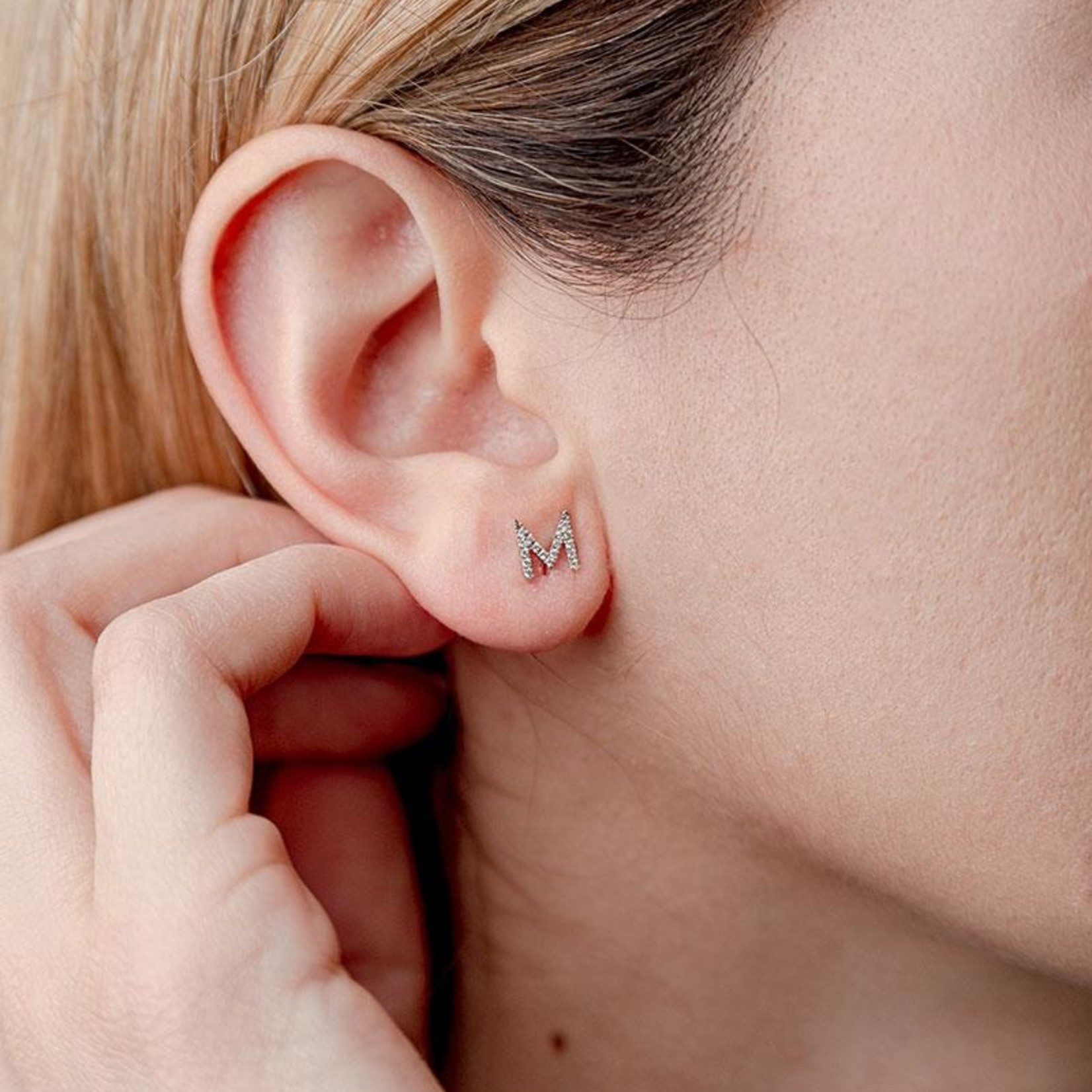 LXR Jewelry Earrings 14KW DIA .10CT Initial M