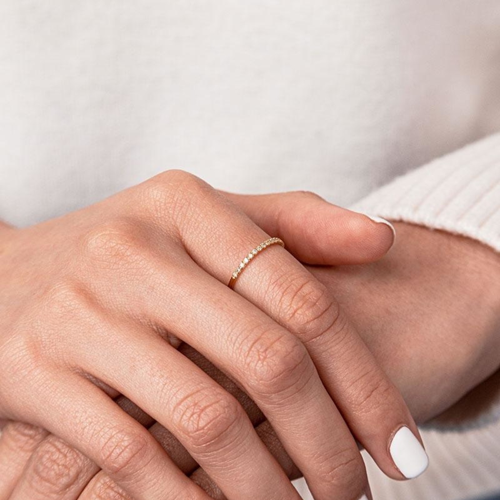 LXR Jewelry Ring DIA .11CT Gold wt .74gr