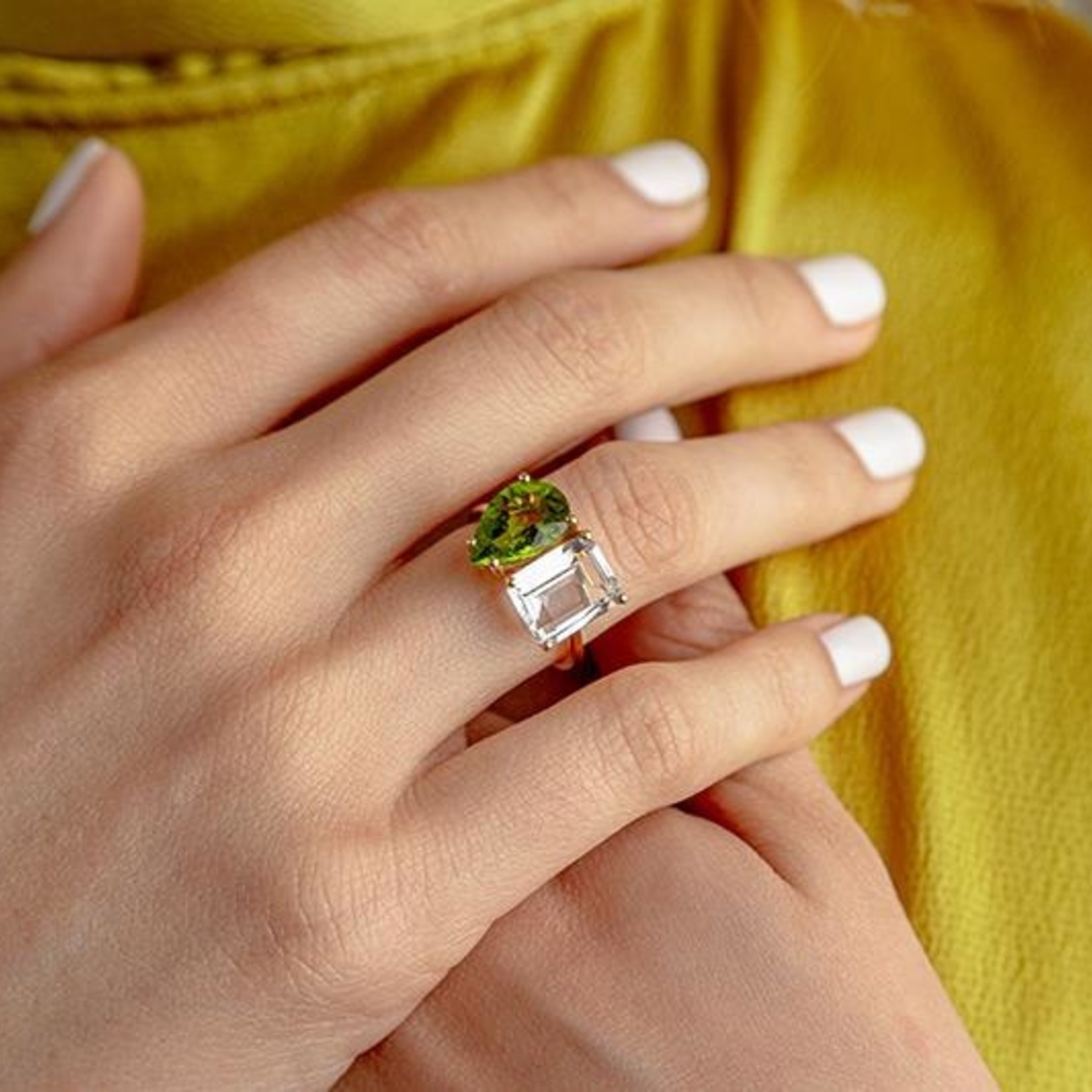 LXR Jewelry Ring 14K 2 Stone Pear Emerald Yellow Gold