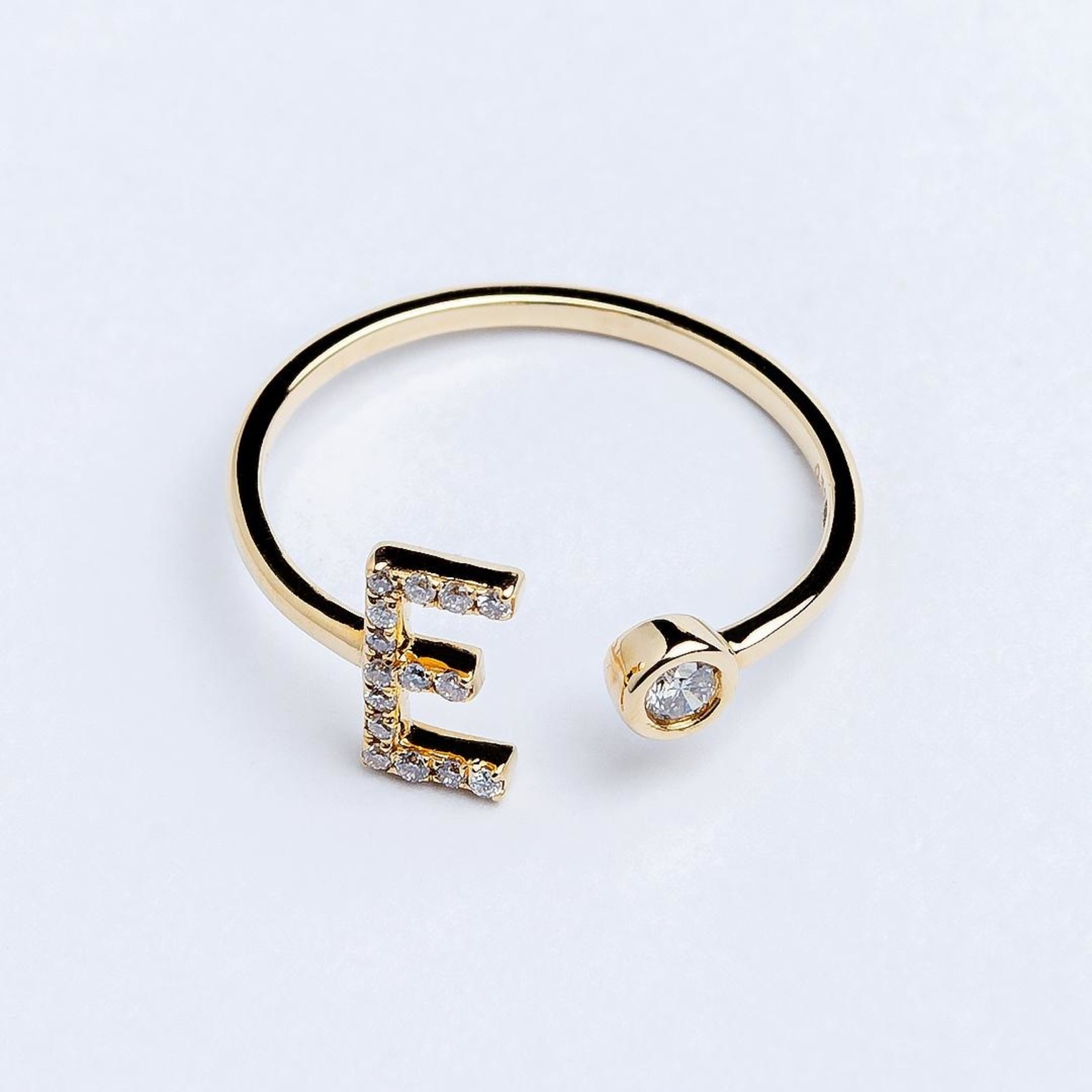 LXR Jewelry Ring E M 1.57g DIA .13CTS