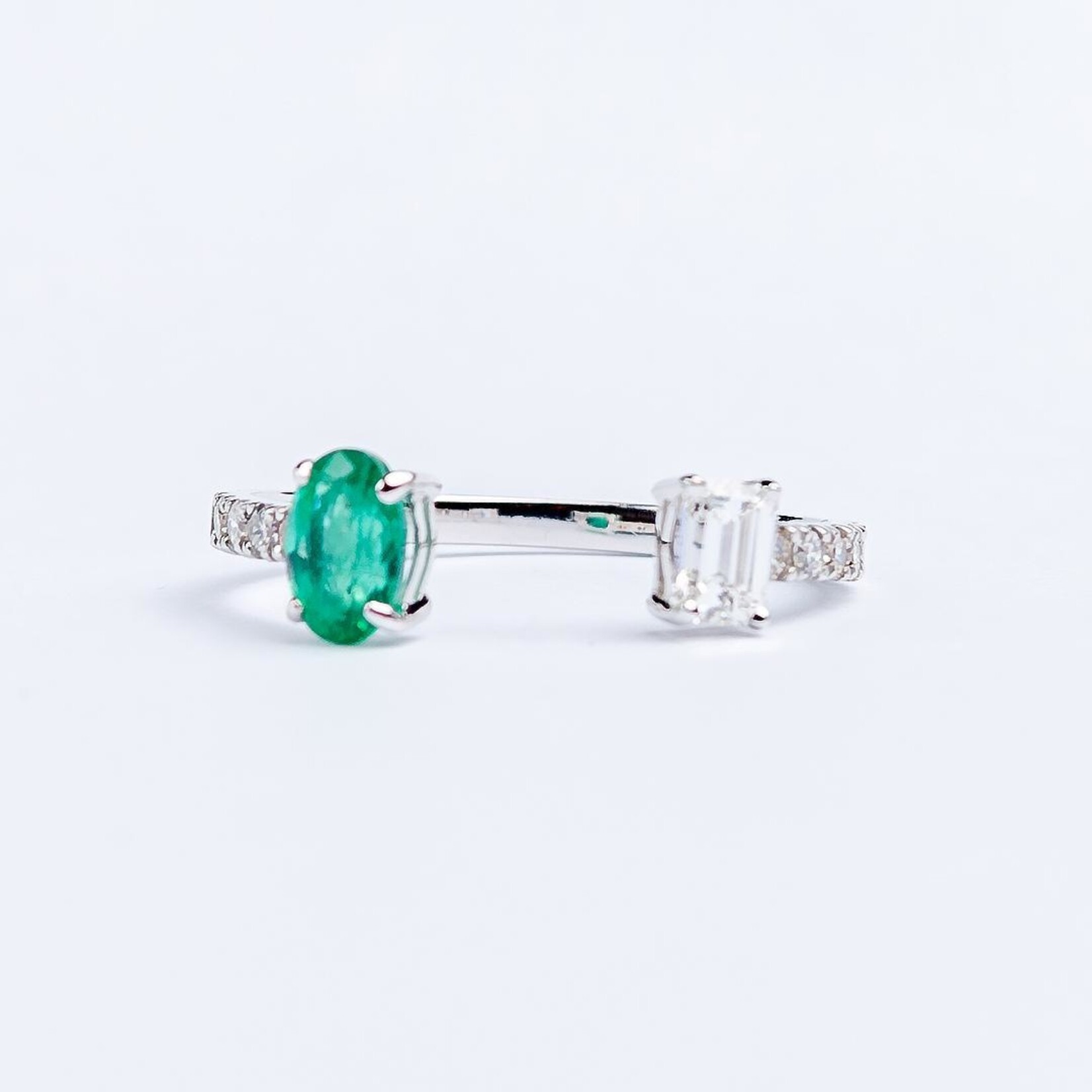 LXR Jewelry Ring 18KW Emerald .44CT DIA .5CT Gold wt 1.6g