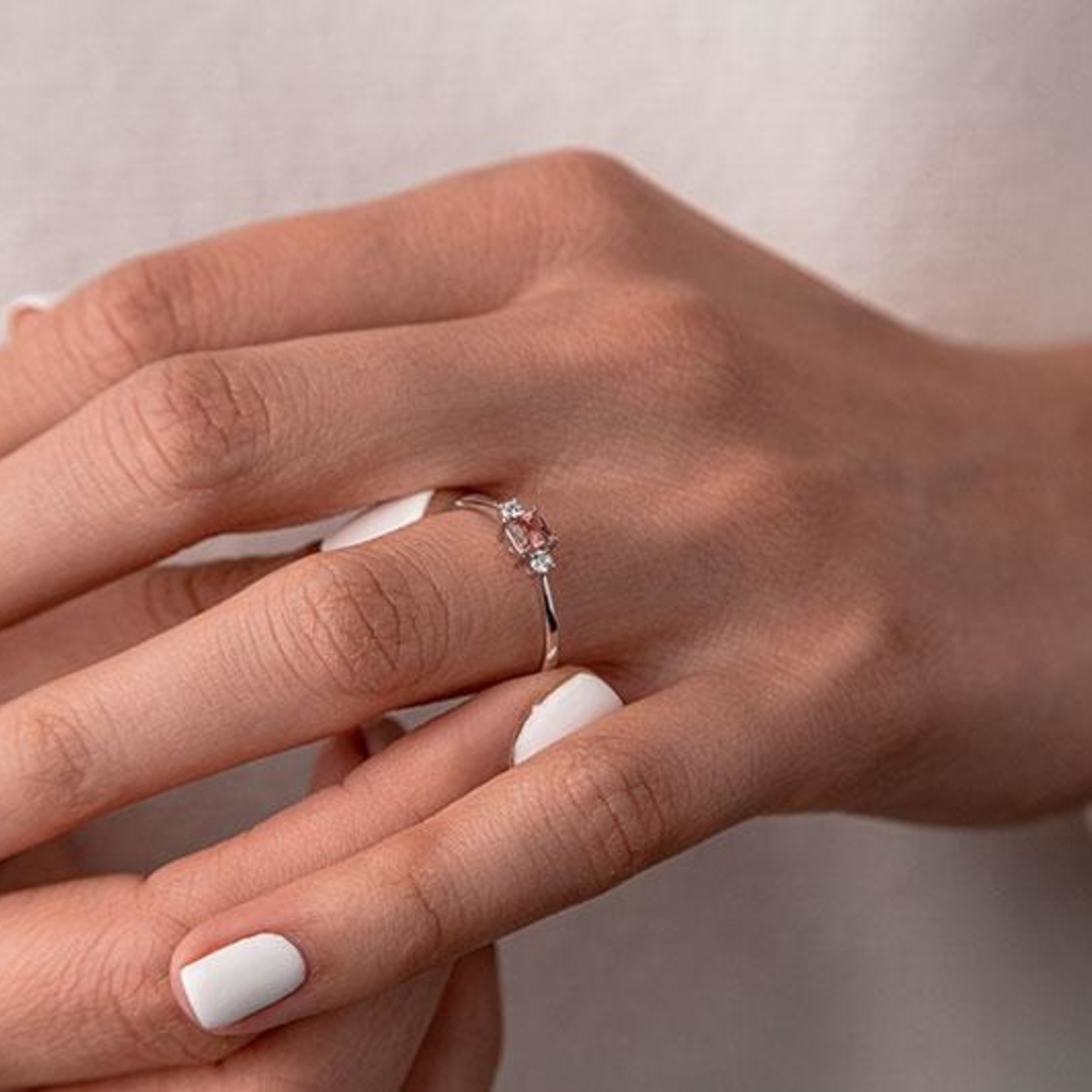 LXR Jewelry Ring M 1.47g DIA .08CT .18CT