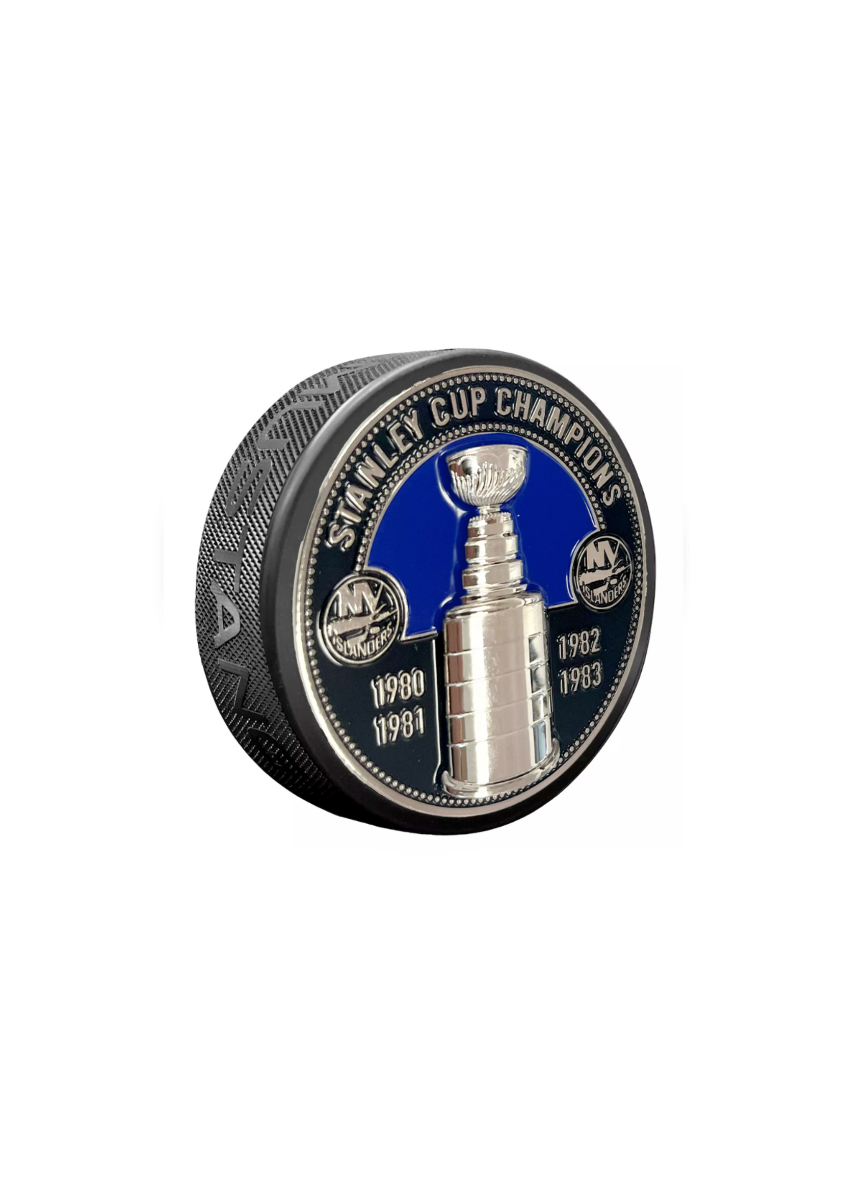 New York Islanders 3D Medallion Stanley Cup Puck