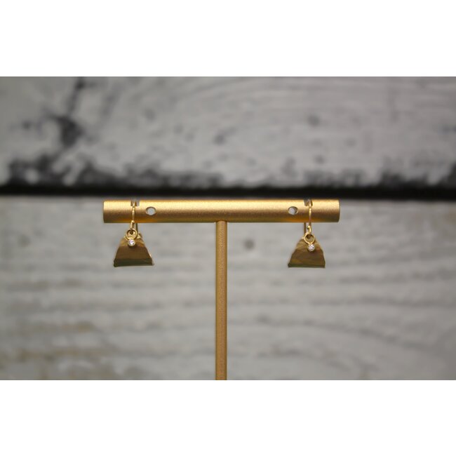 SARAH MCGUIRE FINE Ridge Astrid Hoop Earrings