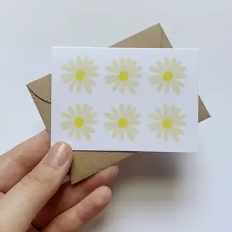Allie Biddle Tiny Daisy Card