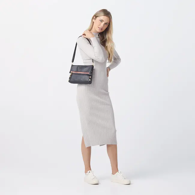 Hammitt VIP Medium  Black-BG R-Zip