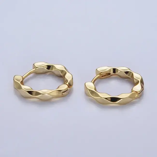 GP 16mm Flat Twist Geometric Huggie Earrings