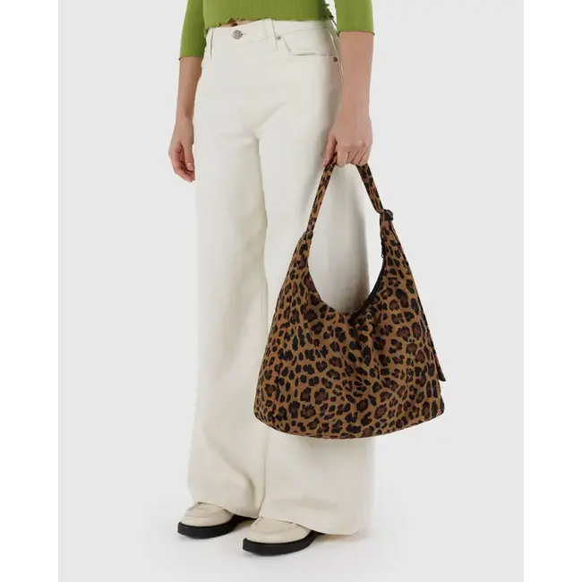 Baggu Nylon Shoulder Bag- Leopard