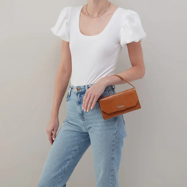 Hobo Romy Wallet Crossbody- Truffle