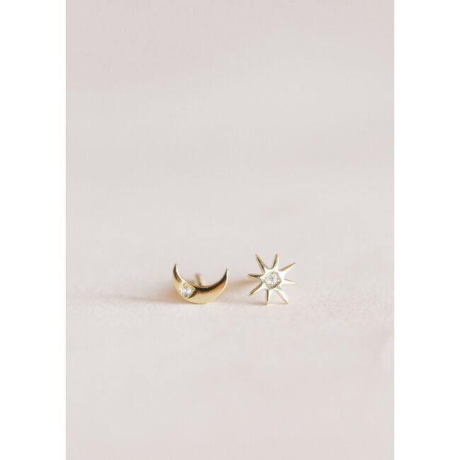 JaxKelly Earrings Complements- Sun & Moon