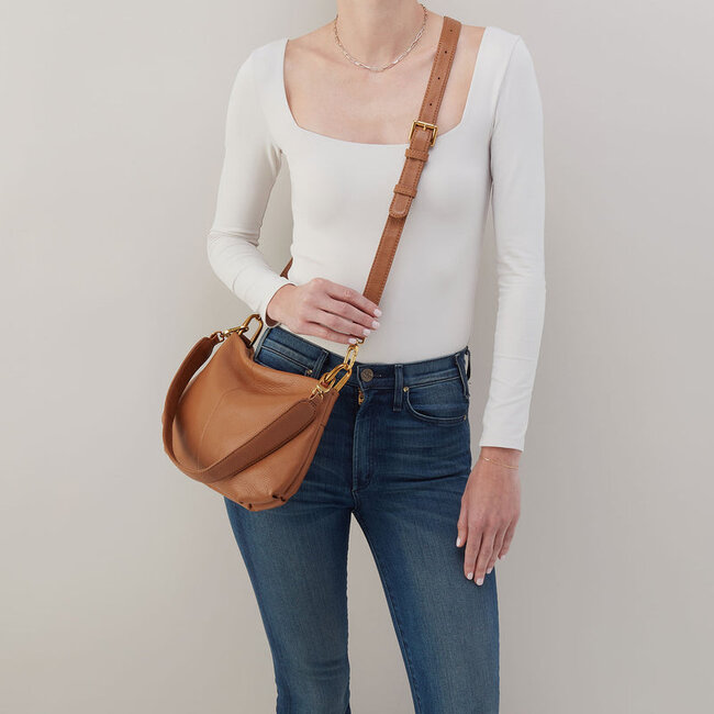 Hobo Advance Shoulder Bag - Warm Honey