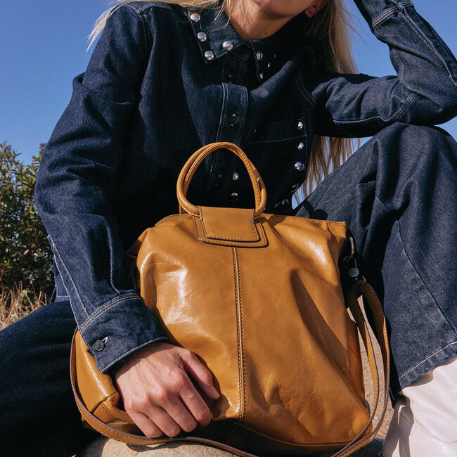 Hobo HOBO Sheila Large Satchel - Natural