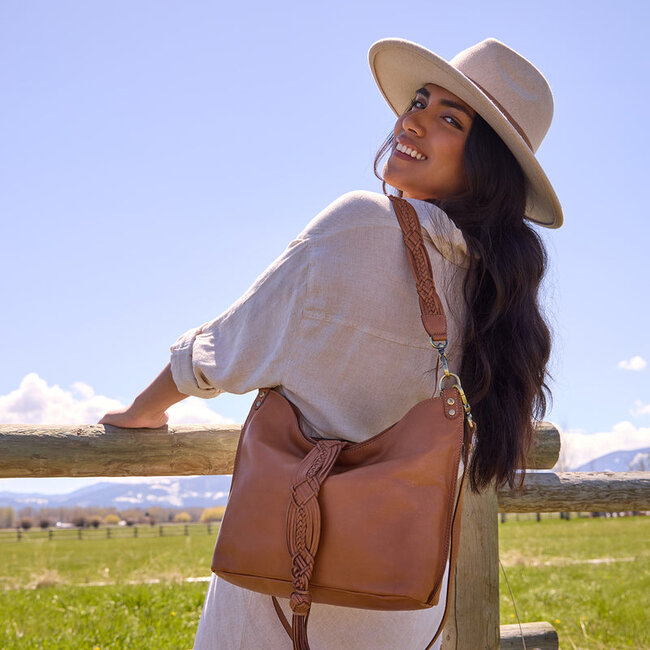 Hobo Pier Shoulder Bag- Harvest Wheat