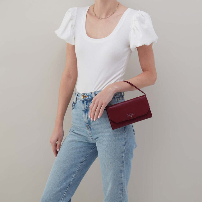 Hobo Romy Wallet Crossbody- Saddleberry