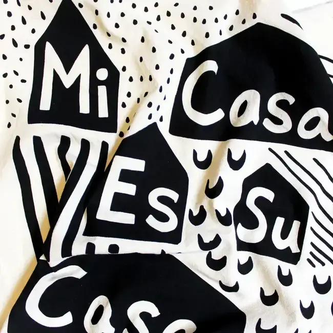 Calhoun & Co. Mi Casa Es Su Casa Tea Towel- Black