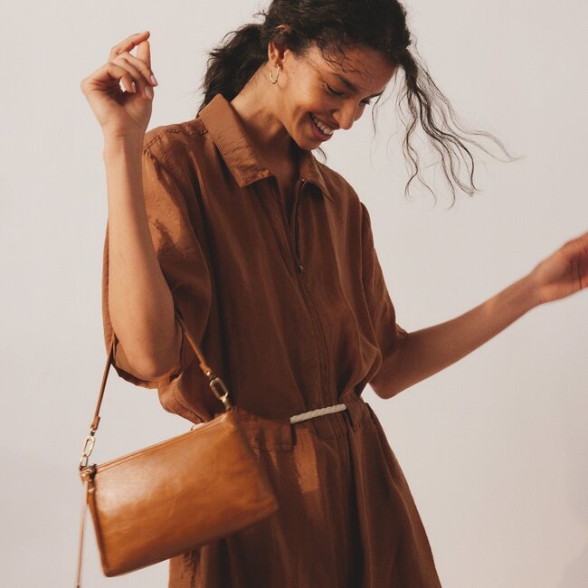 Hobo Darcy VI - Truffle