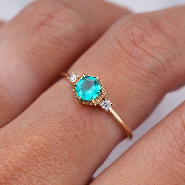 La Kaiser FINE Oceanic Garnet & Moissanite Cosmos Ring - 14k sz6