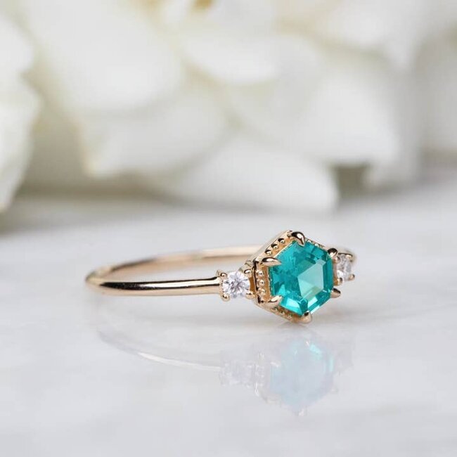 La Kaiser FINE Oceanic Garnet & Moissanite Cosmos Ring - 14k sz6