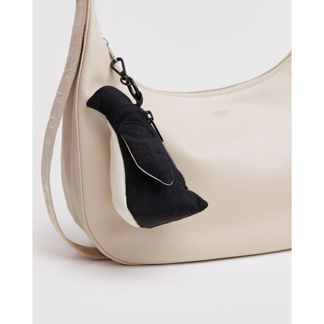 Baggu Penguin Charm - Black & White