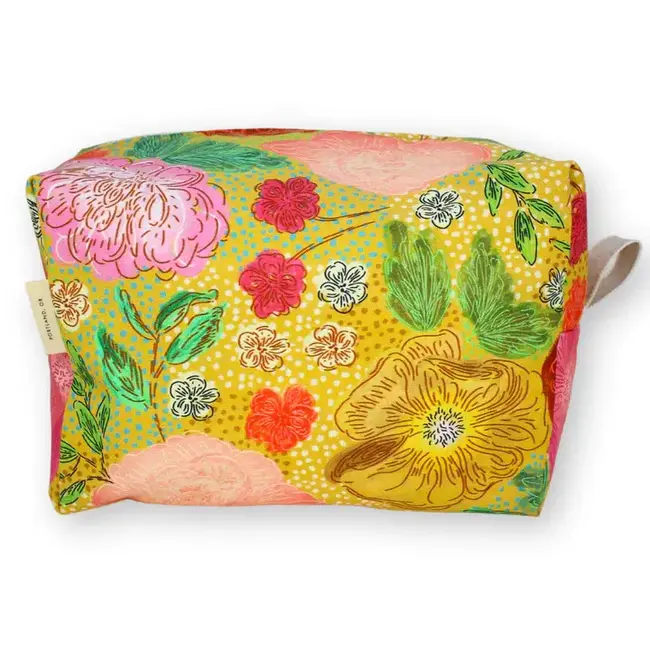 Dana Herbert Accessories Large Dopp Kit- Peonies on Gold
