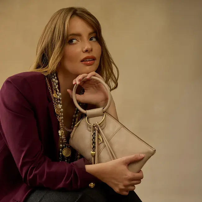 Hobo Sable Wristlet- Stone Gloss