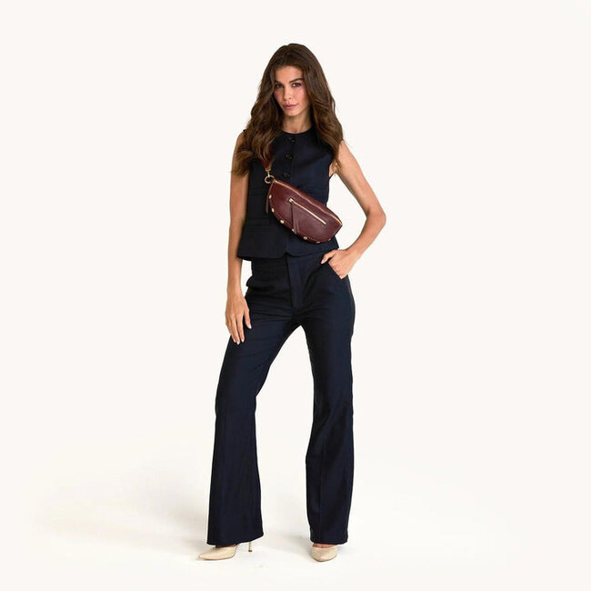 Hammitt Charles Crossbody Medium- Cherrywood- BG