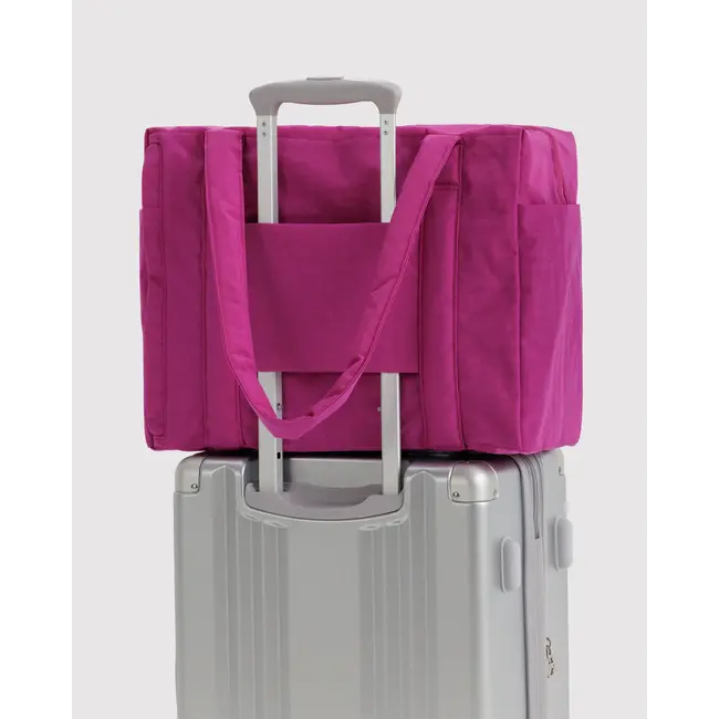 Baggu Small Cloud Carry-On - Deep Fuchsia