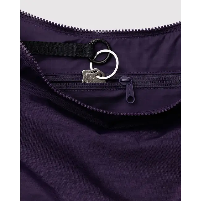 Baggu Medium Nylon Crescent Bag - Fig