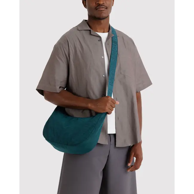 Baggu Medium Nylon Crescent Bag - Deep Sea