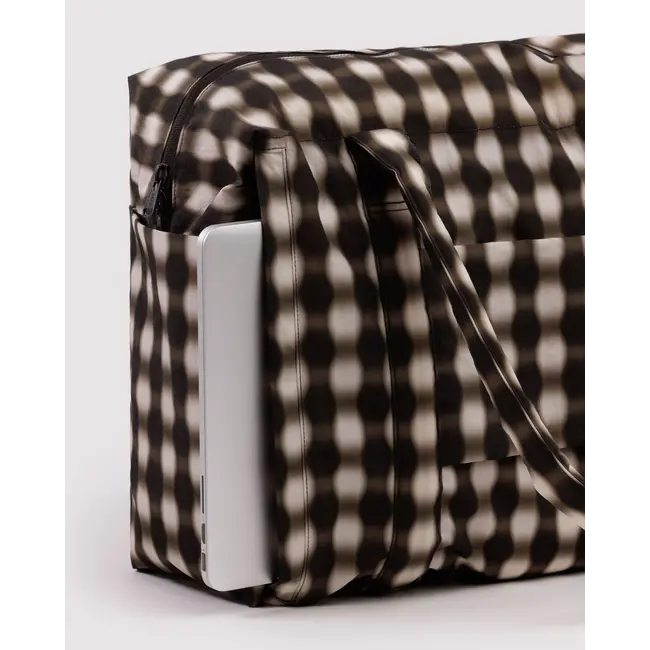 Baggu Cloud Carry-on - Blurred Gingham Brown