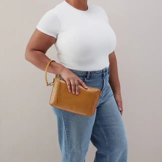 Hobo Darcy Carry-All Crossbody- Natural