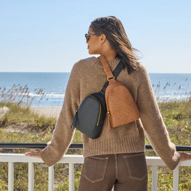 Hobo Fern Sling- Harvest Wheat