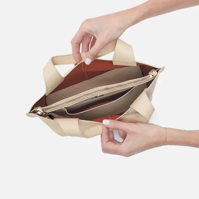 Hobo Vida Small Tote- Almond
