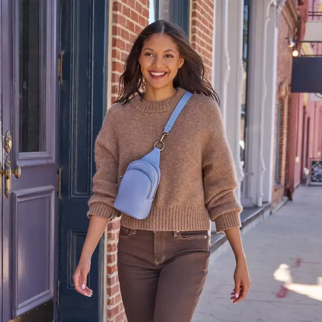 Hobo Cass Small Sling- Seabreeze