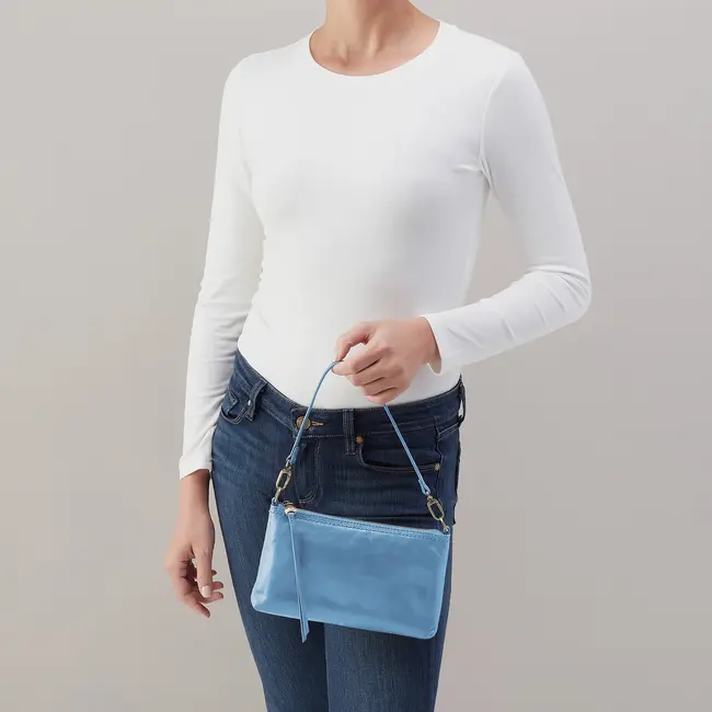 Hobo Darcy Crossbody- Faded Denim